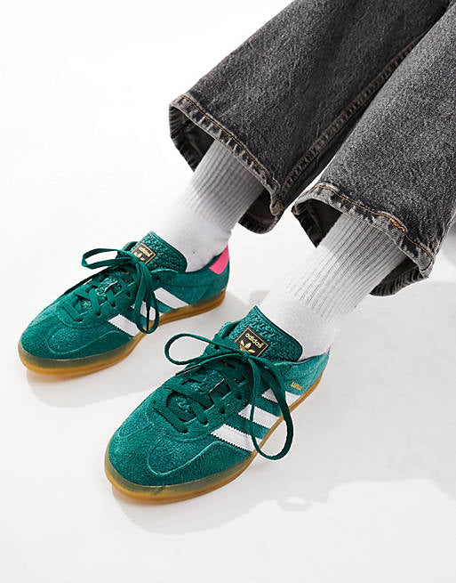 Gazelle Indoor , Pink and Green