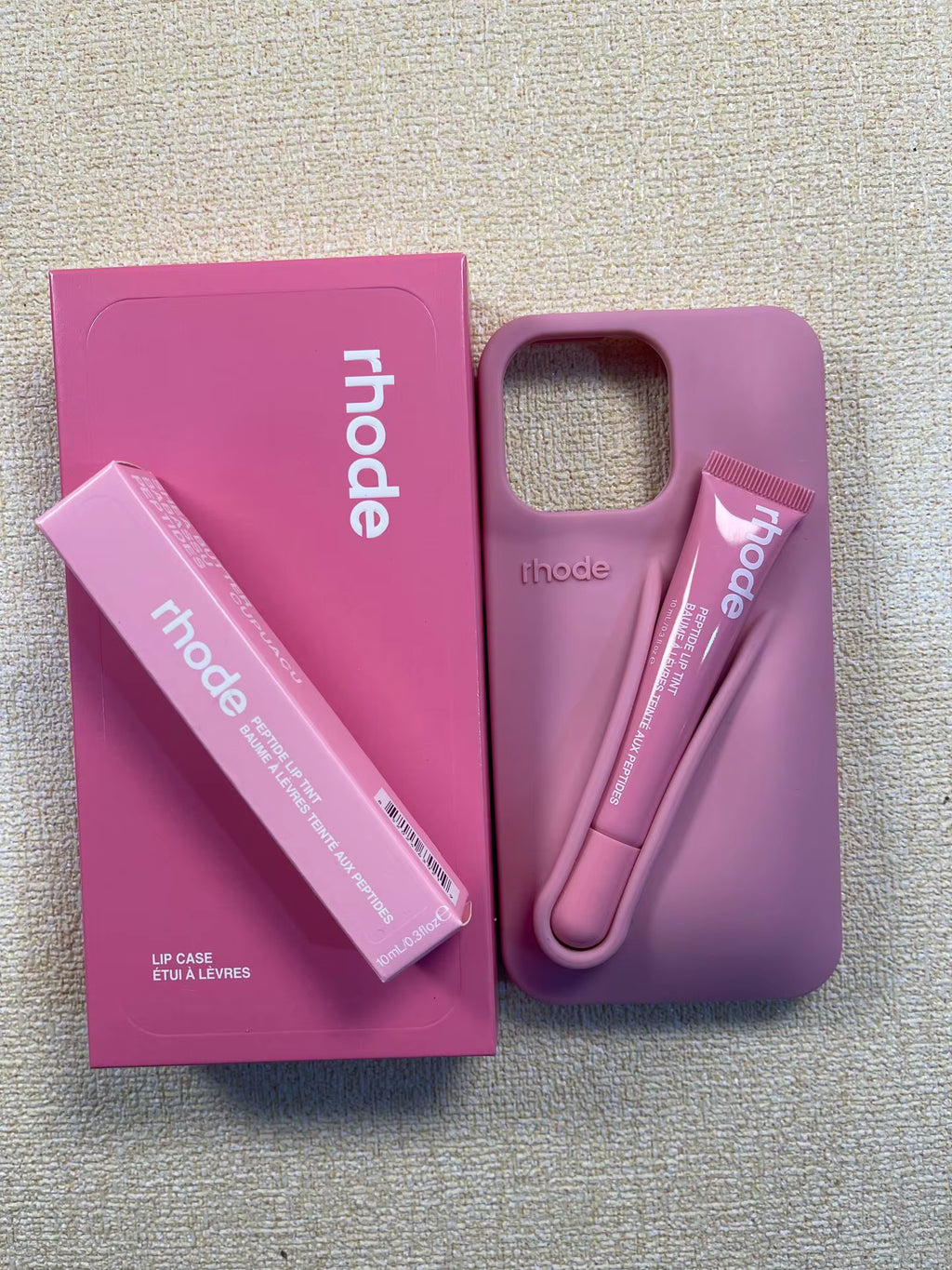 Lip Case Rhode